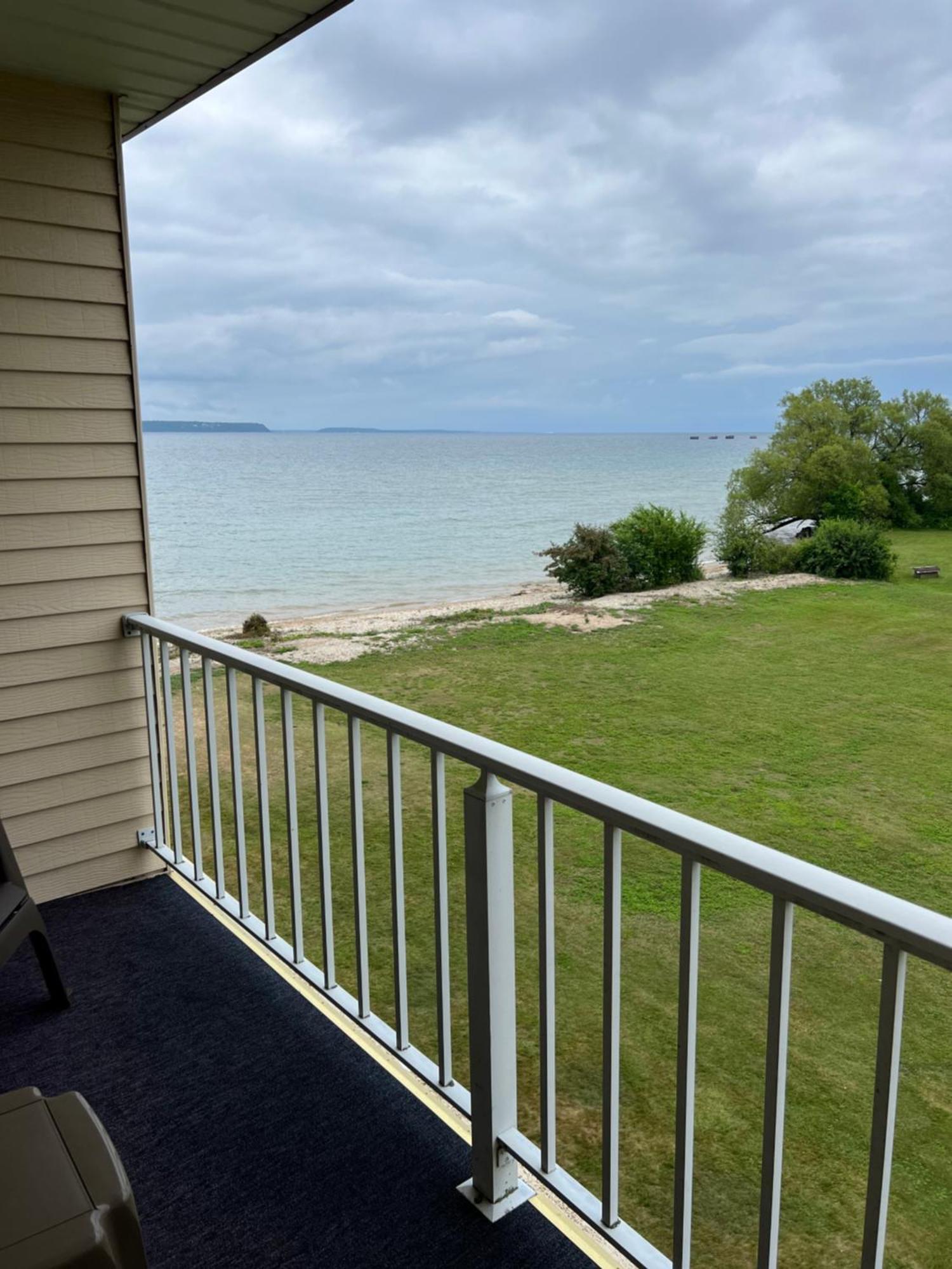 Quality Inn Lakefront Saint Ignace Dış mekan fotoğraf