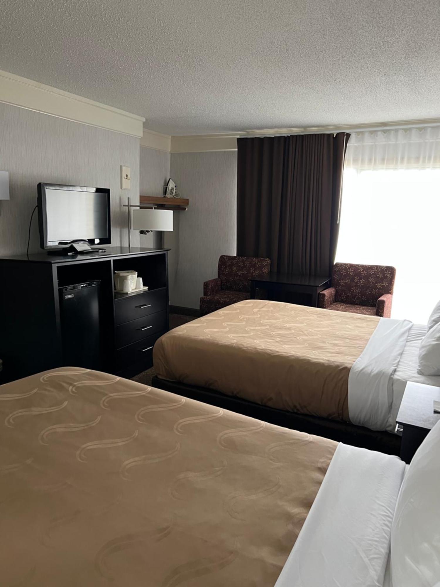 Quality Inn Lakefront Saint Ignace Dış mekan fotoğraf