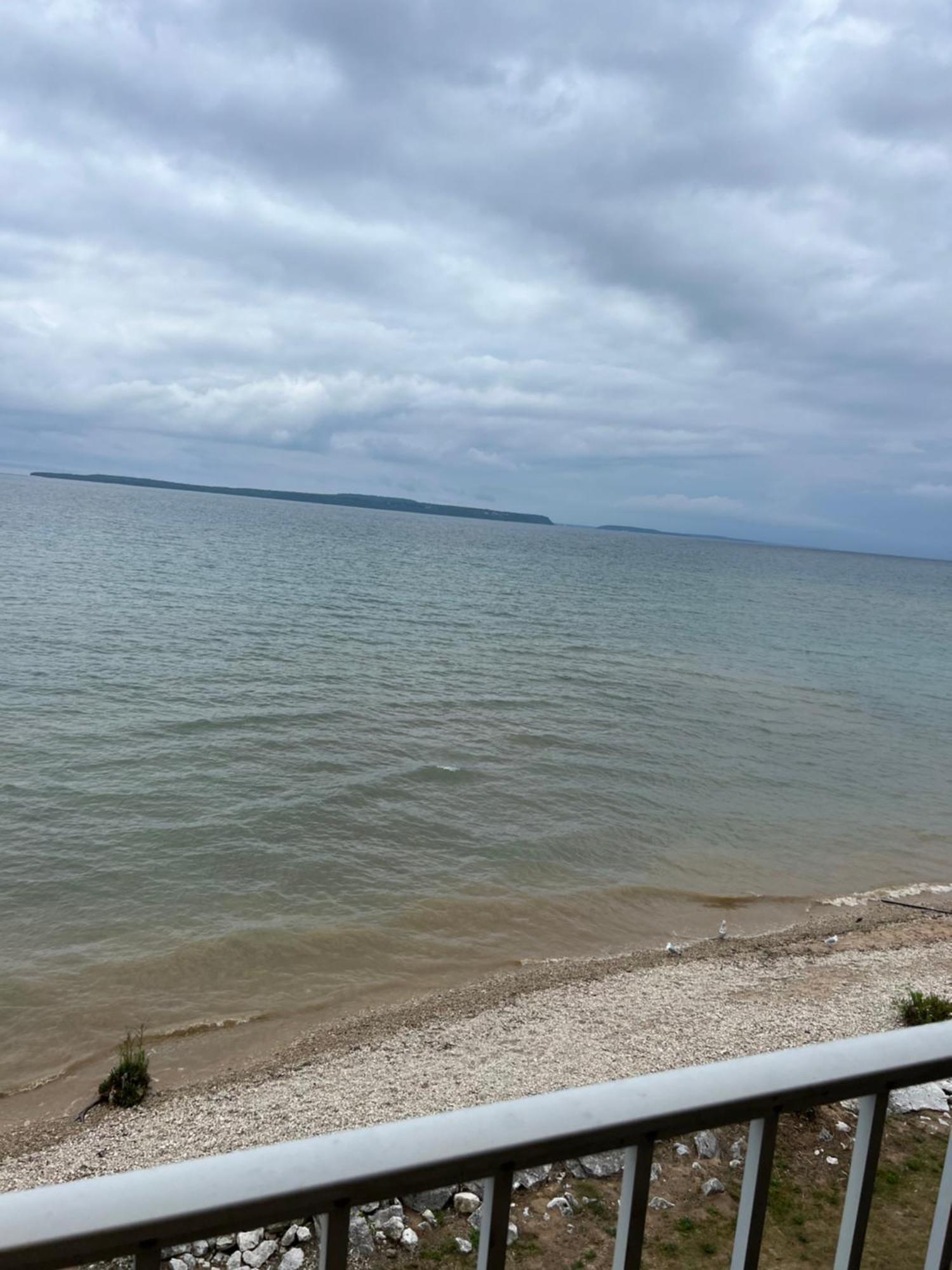 Quality Inn Lakefront Saint Ignace Dış mekan fotoğraf