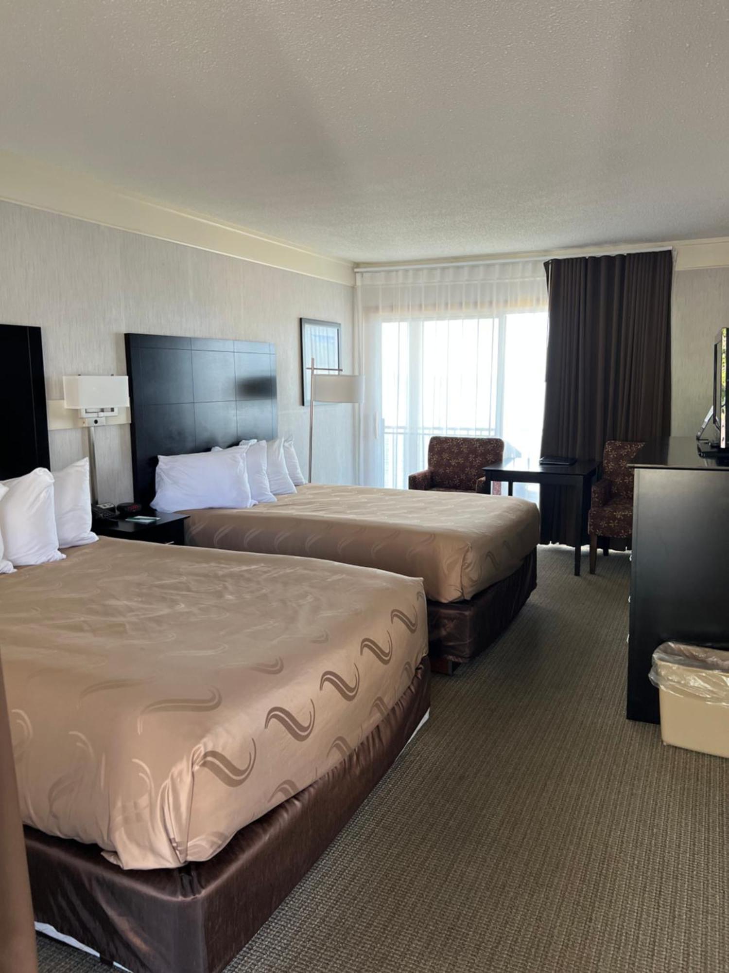 Quality Inn Lakefront Saint Ignace Dış mekan fotoğraf
