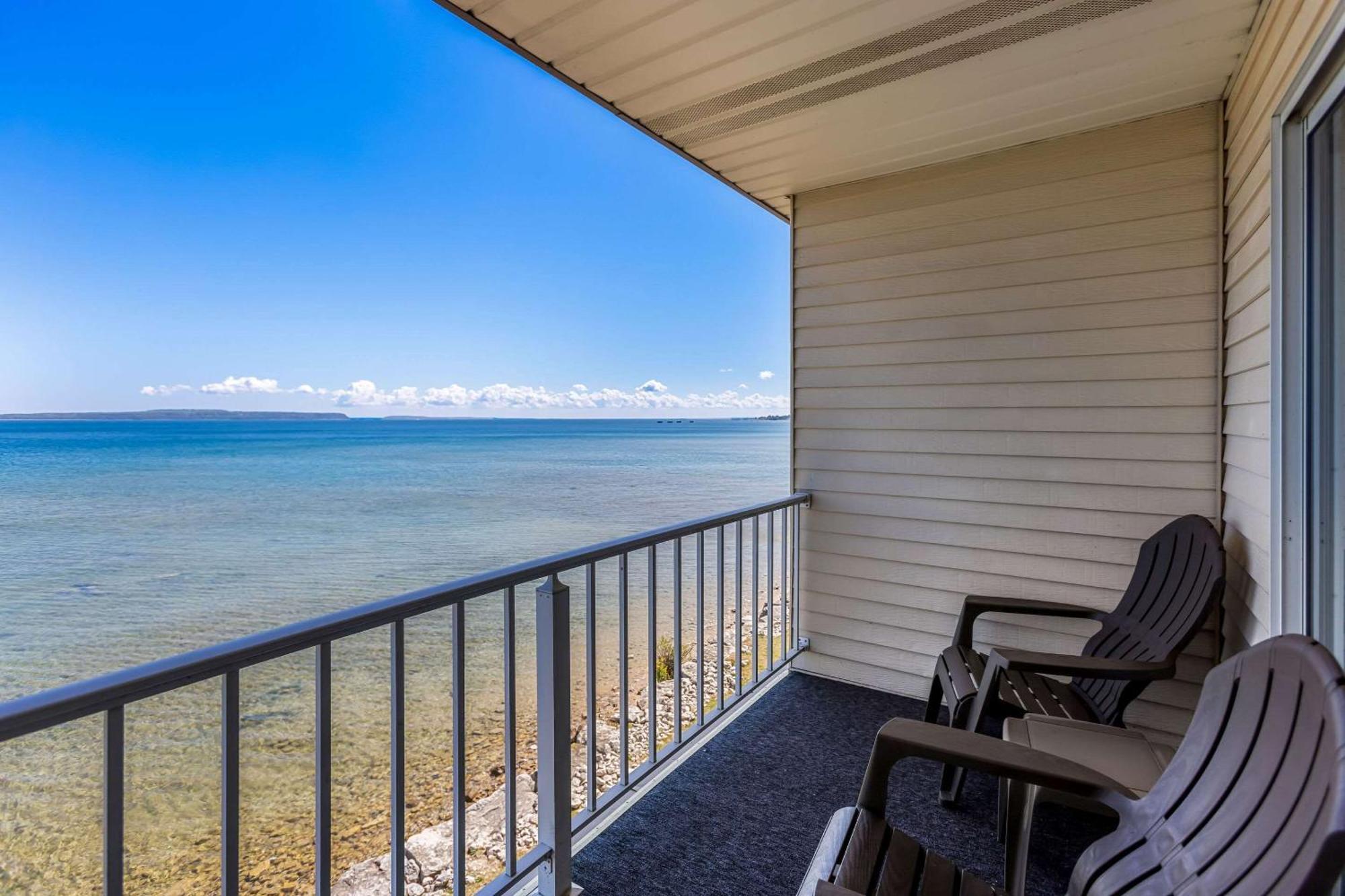 Quality Inn Lakefront Saint Ignace Dış mekan fotoğraf
