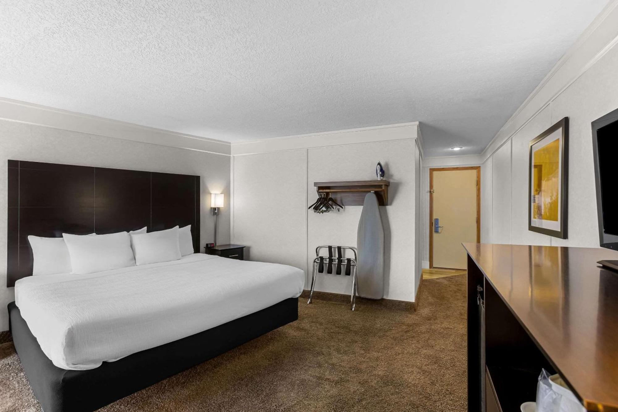 Quality Inn Lakefront Saint Ignace Dış mekan fotoğraf